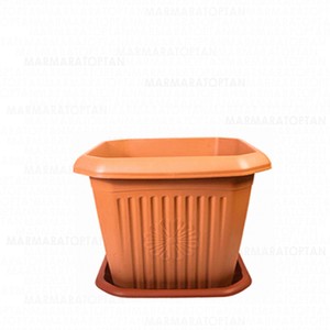 HAK PLASTİK SAKSI KARE NO:2 1,5LT