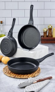 COOKER SİYAH 3'LÜ DÖKÜM TAVA SETİ